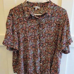Women's Patrons of Peace Floral Button-Up Shirt - Small